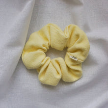 Lade das Bild in den Galerie-Viewer, Scrunchie - Sunshine