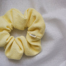 Lade das Bild in den Galerie-Viewer, Scrunchie - Sunshine