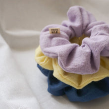 Lade das Bild in den Galerie-Viewer, Scrunchie - Sunshine