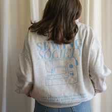 Lade das Bild in den Galerie-Viewer, SWEATER | The Sewing Society