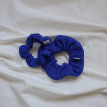 Lade das Bild in den Galerie-Viewer, Scrunchie - blau