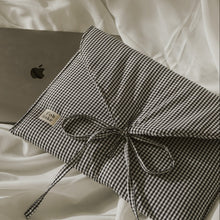 Lade das Bild in den Galerie-Viewer, Projekt LAPTOP CASE - Näh-Workshop für Anfänger*innen - Gruppenkurs