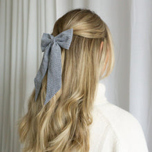 Lade das Bild in den Galerie-Viewer, Haarschleife - schwarz kariert