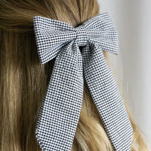 Lade das Bild in den Galerie-Viewer, Haarschleife - schwarz kariert
