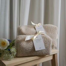 Lade das Bild in den Galerie-Viewer, Kosmetiktasche Teddy SMALL, beige