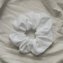 Lade das Bild in den Galerie-Viewer, Scrunchie - Malin