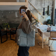 Lade das Bild in den Galerie-Viewer, Nähanleitung - Puffy Bag