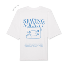 Lade das Bild in den Galerie-Viewer, T-SHIRT | The Sewing Society