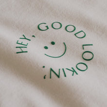 Lade das Bild in den Galerie-Viewer, Bügelbild | Hey Good Lookin'