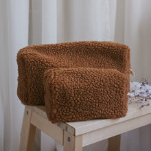 Lade das Bild in den Galerie-Viewer, Kosmetiktasche Teddy, braun
